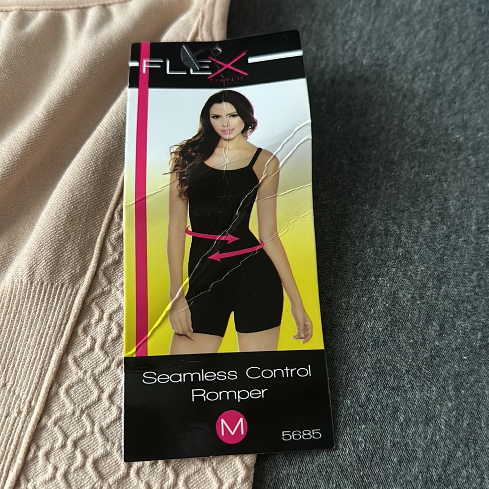 SHAPING ROMPER - Picture 6 of 6